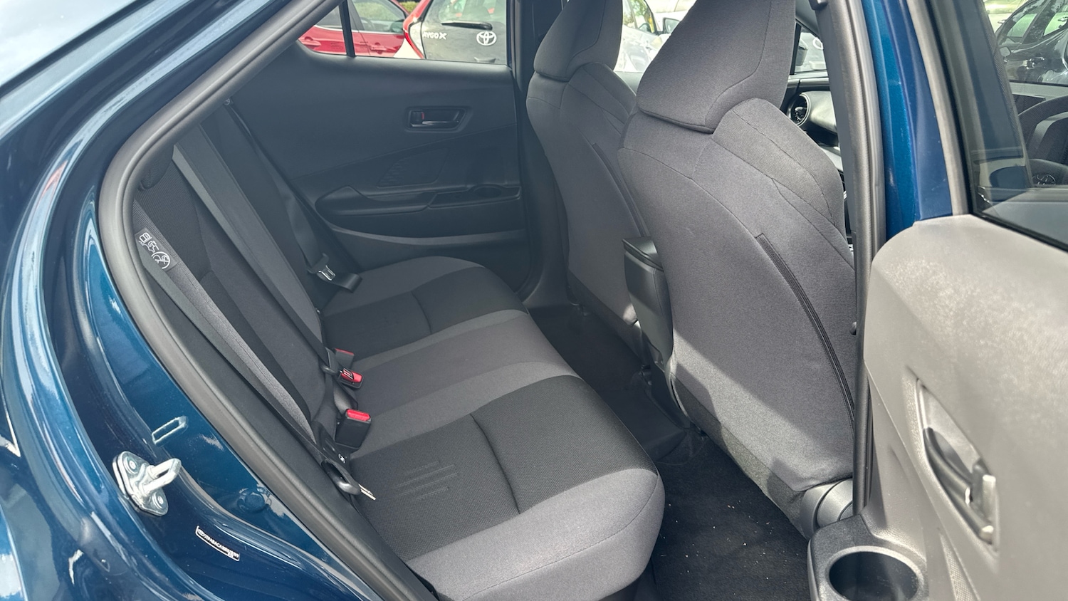 Used Toyota C-HR 2025 for sale - 75931746: Photo 12