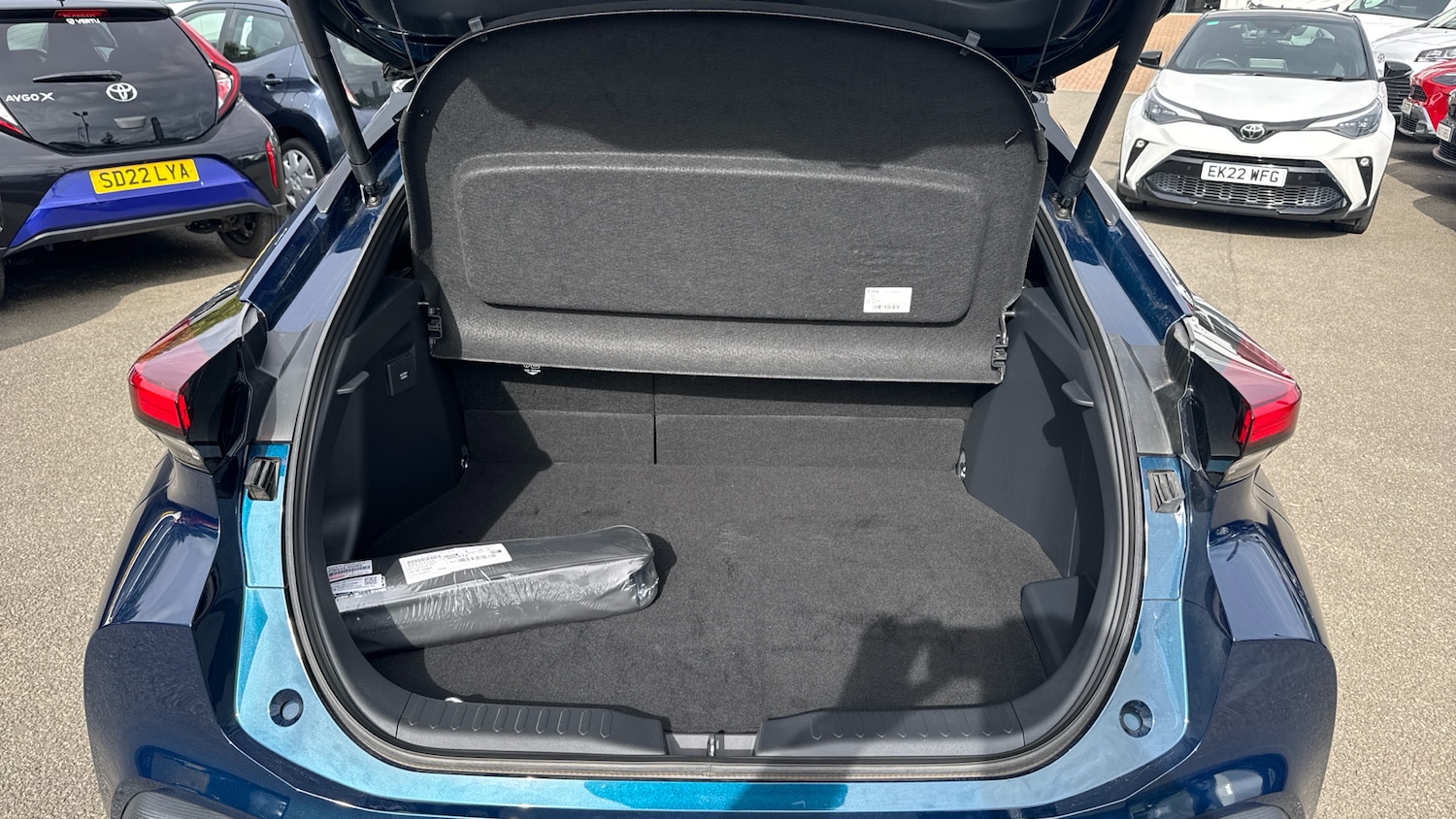 Used Toyota C-HR 2025 for sale - 75931746: Photo 14