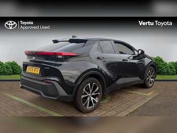 Used Toyota C-HR 2025 for sale - 76706262: Photo