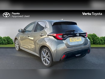 Used Toyota Yaris 2022 for sale - 76904901: Photo