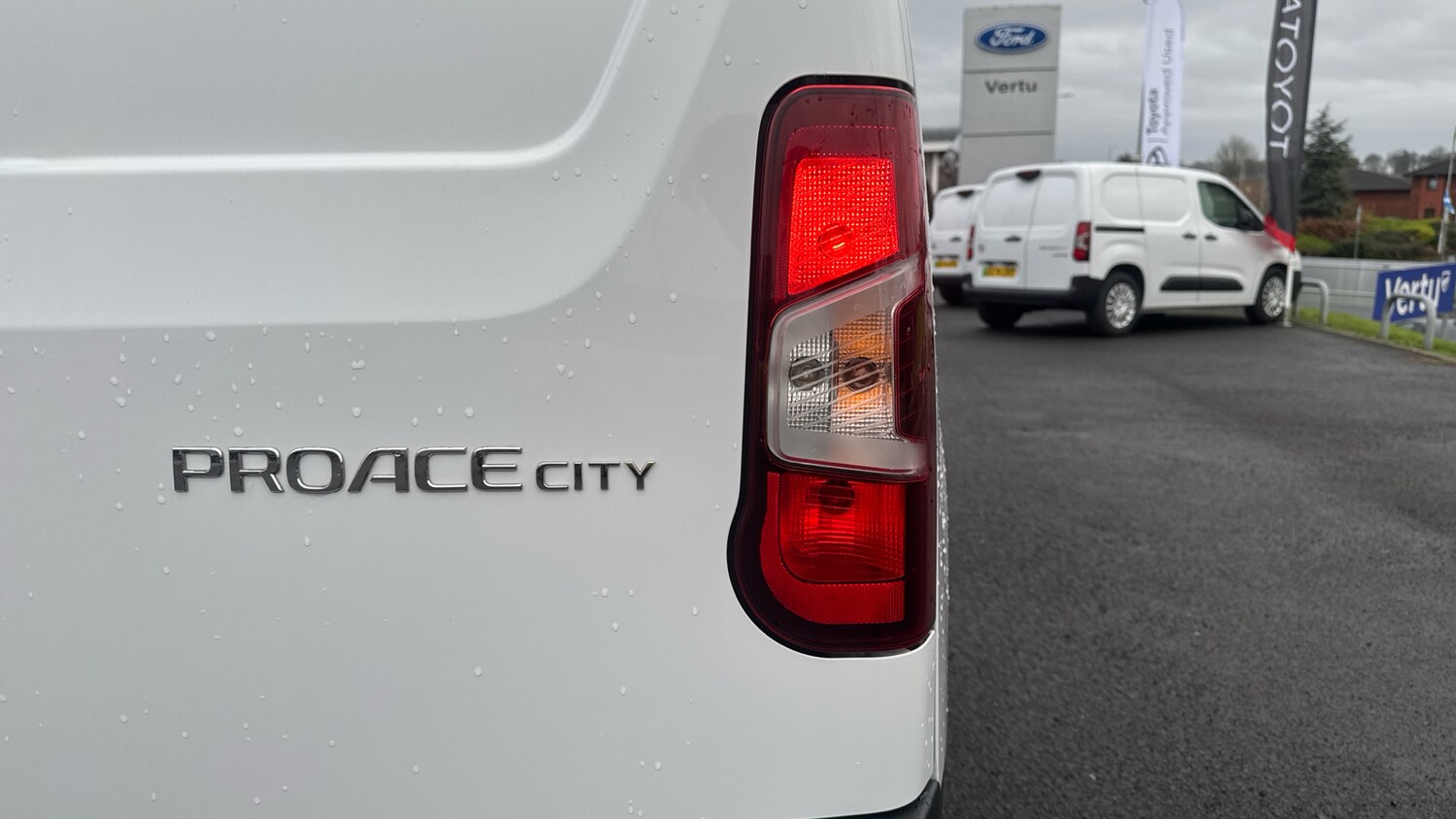 Used Toyota ProAce 2024 for sale - 76366905: Photo 27