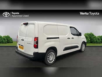 Used Toyota ProAce 2024 for sale - 76366905: Photo