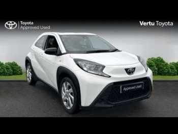 2022 (72) - 1.0 VVT-i Pure 5dr Auto Petrol Hatchback