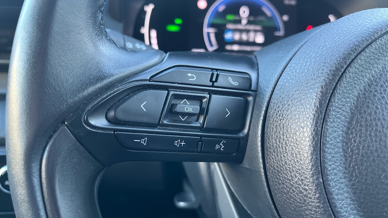 Used Toyota Yaris 2024 for sale - 77087276: Photo 20