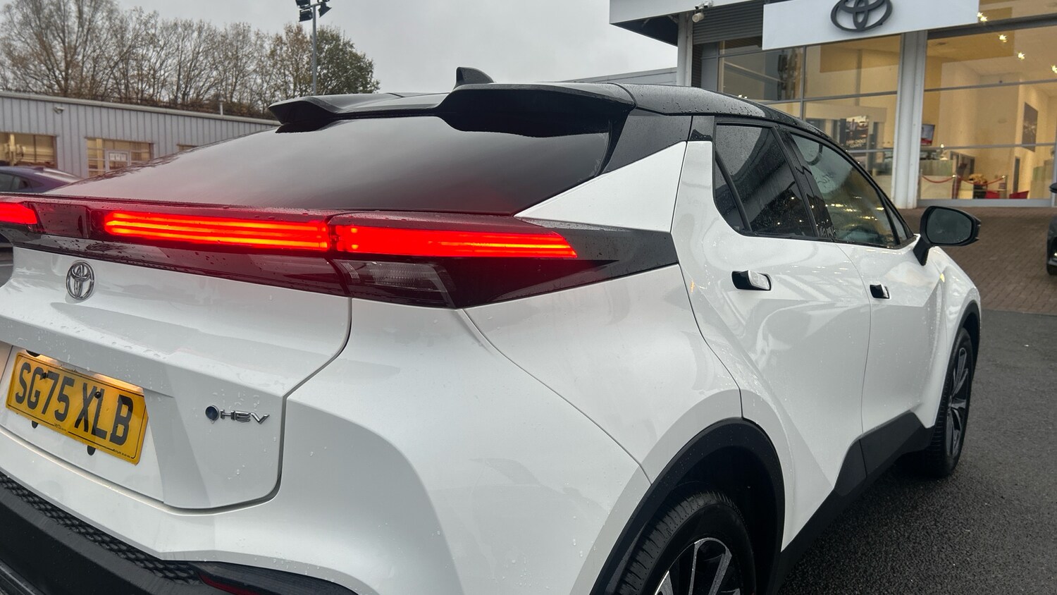 Used Toyota C-HR 2025 for sale - 76598839: Photo 30