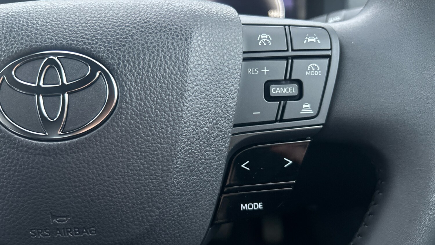 Used Toyota C-HR 2025 for sale - 76598839: Photo 36