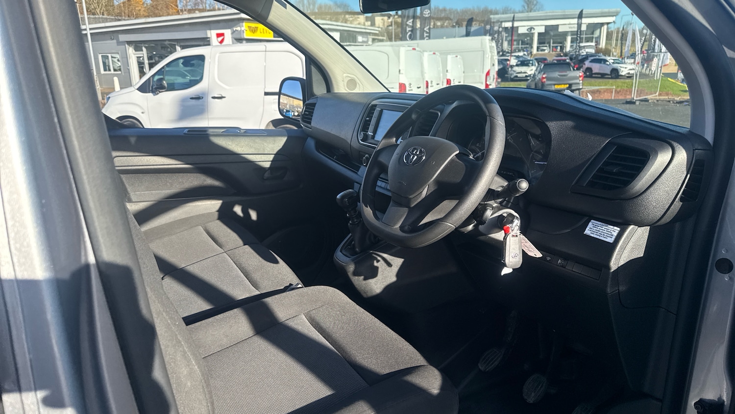 Used Toyota ProAce 2023 for sale - 77902301: Photo 11