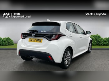 Used Toyota Yaris 2022 for sale - 76818776: Photo