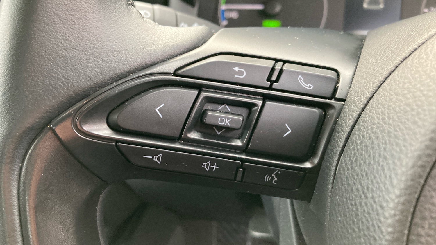 Used Toyota Yaris 2022 for sale - 76818776: Photo 32