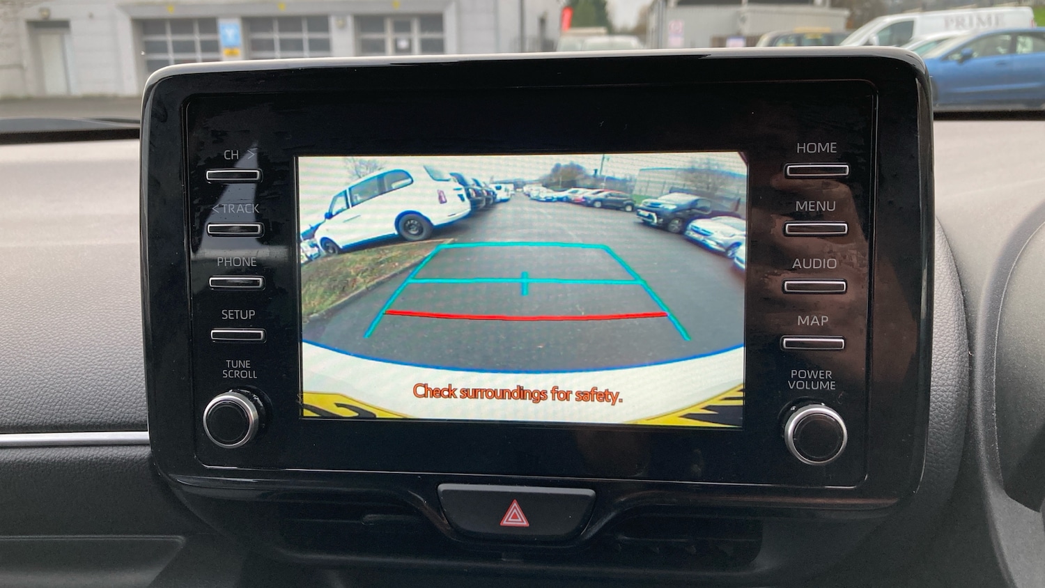 Used Toyota Yaris 2022 for sale - 76818776: Photo 38