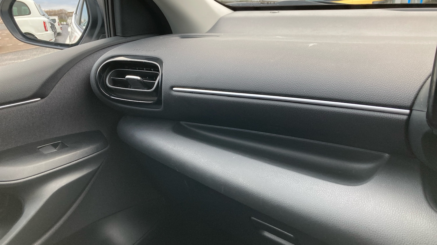 Used Toyota Yaris 2022 for sale - 76818776: Photo 39