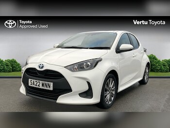 Used Toyota Yaris 2022 for sale - 76818776: Photo