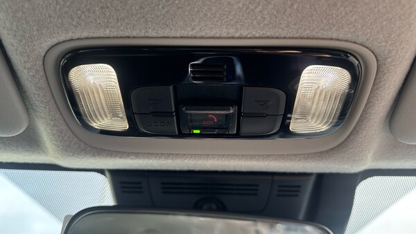 Used Toyota Yaris 2024 for sale - 76157028: Photo 34