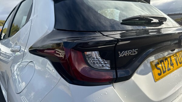 Used Toyota Yaris 2024 for sale - 76157028: Photo 39