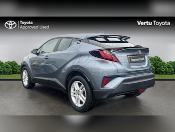 Used Toyota C-HR 2022 for sale - 77601909: Photo