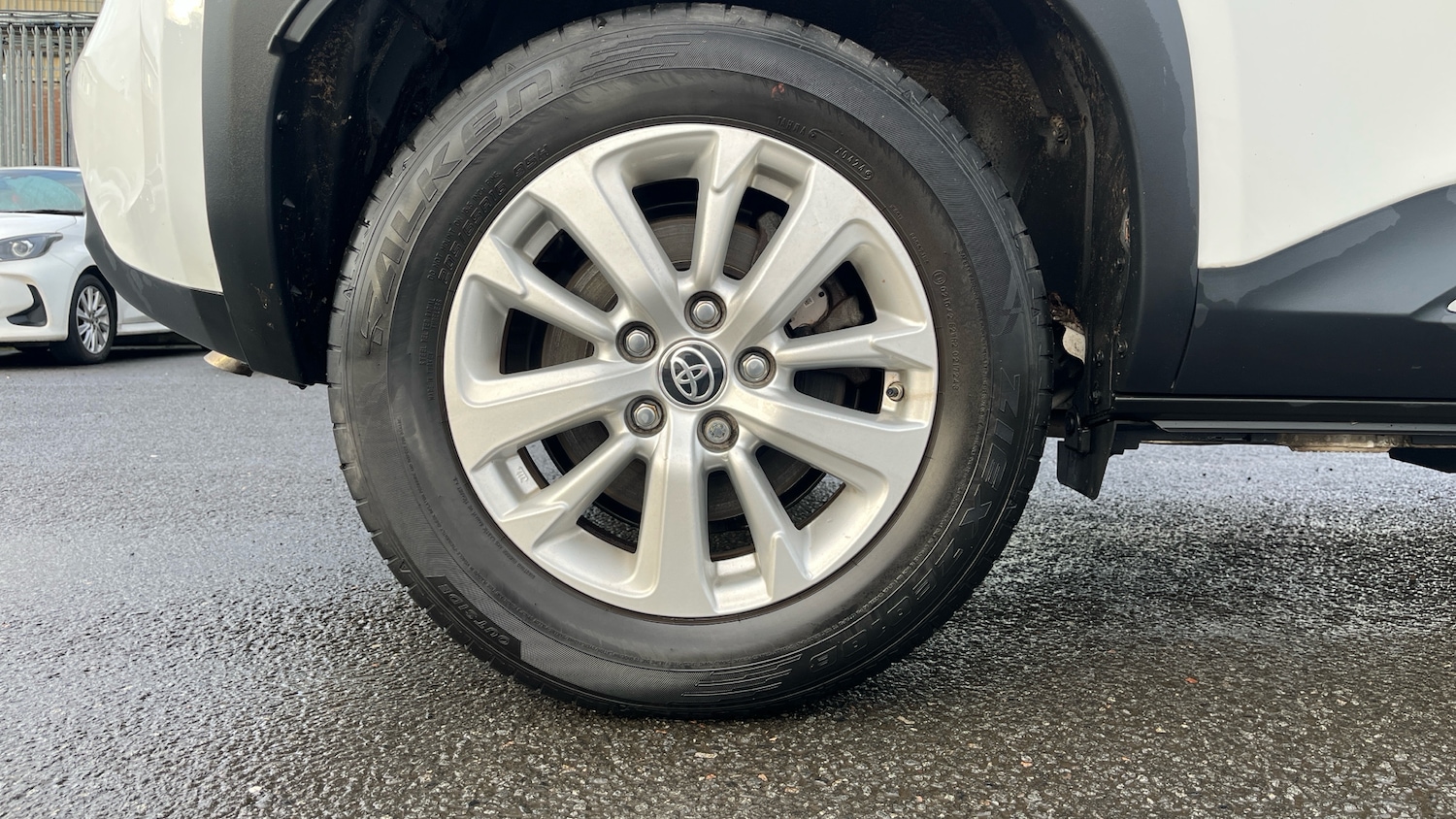 Used Toyota Yaris Cross 2024 for sale - 76957351: Photo 18