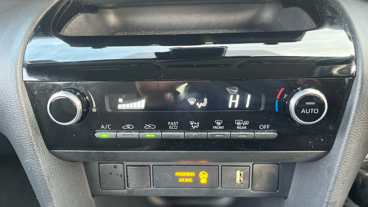 Used Toyota Yaris Cross 2024 for sale - 76957351: Photo 21