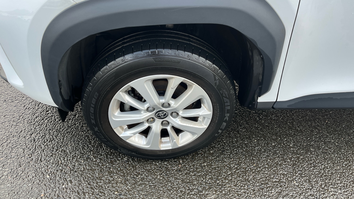 Used Toyota Yaris Cross 2024 for sale - 76957351: Photo 33