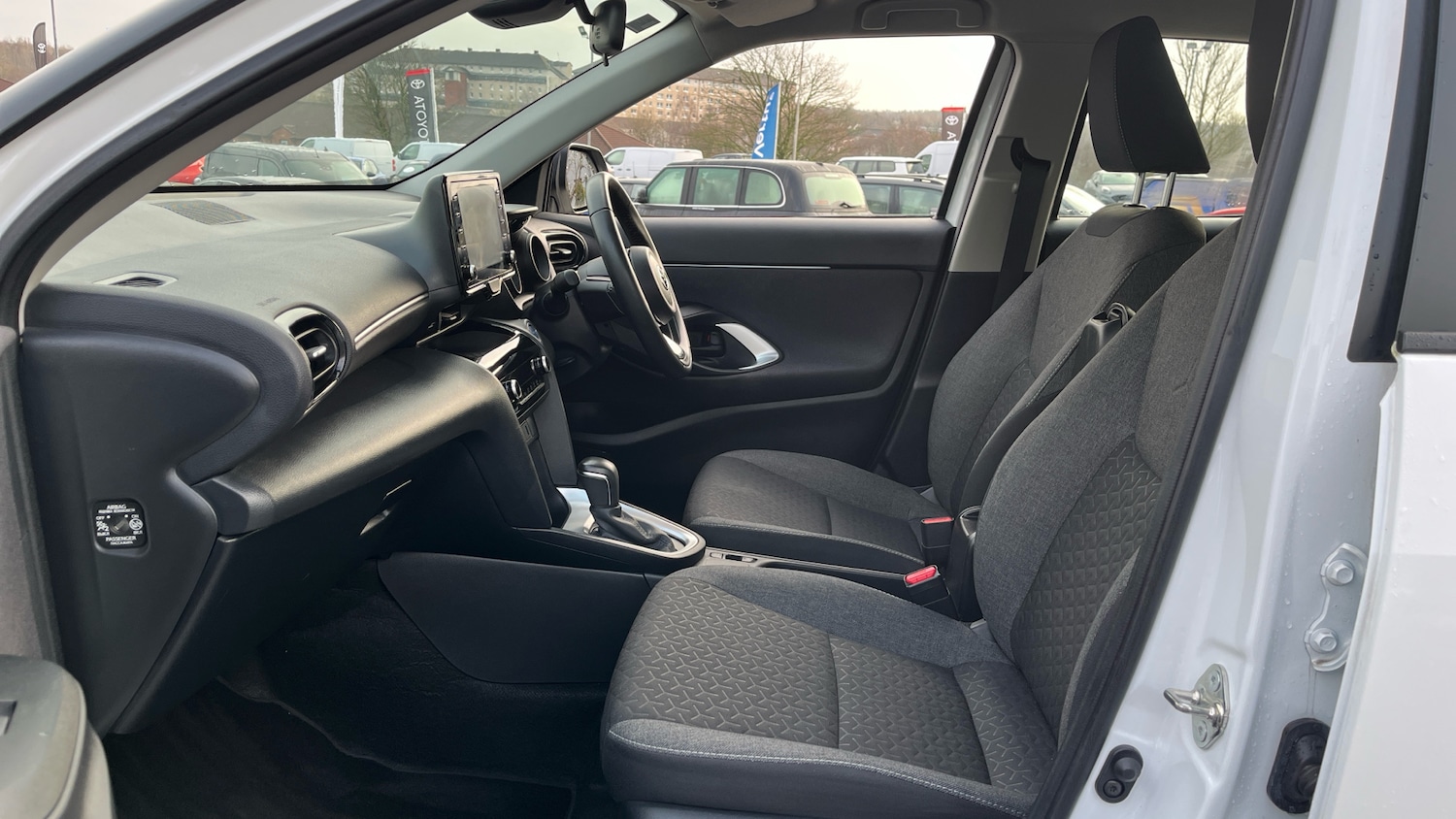 Used Toyota Yaris Cross 2024 for sale - 76957351: Photo 35