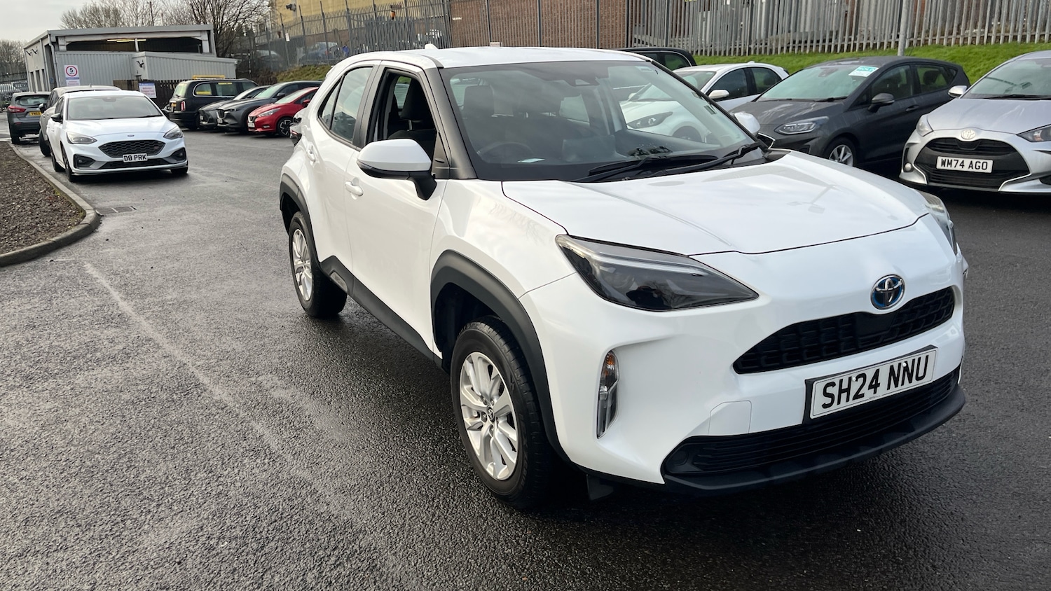 Used Toyota Yaris Cross 2024 for sale - 76957351: Photo 49