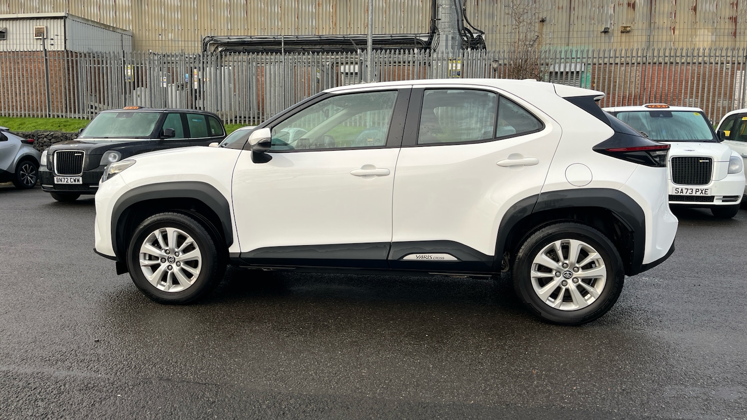 Used Toyota Yaris Cross 2024 for sale - 76957351: Photo 58