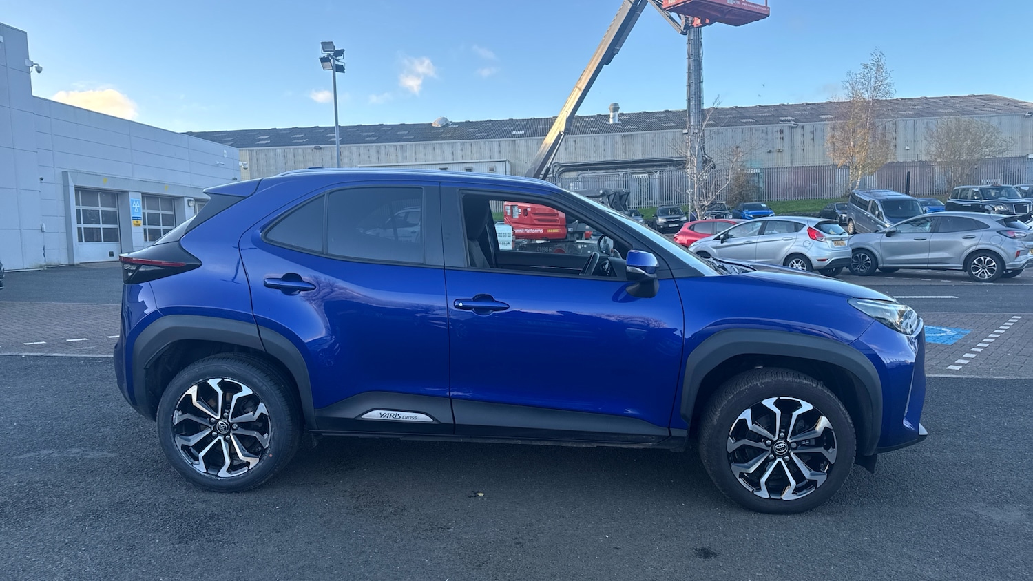 Used Toyota Yaris Cross 2022 for sale - 76734900: Photo 16