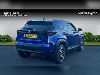 Used Toyota Yaris Cross 2022 for sale - 76734900: Photo