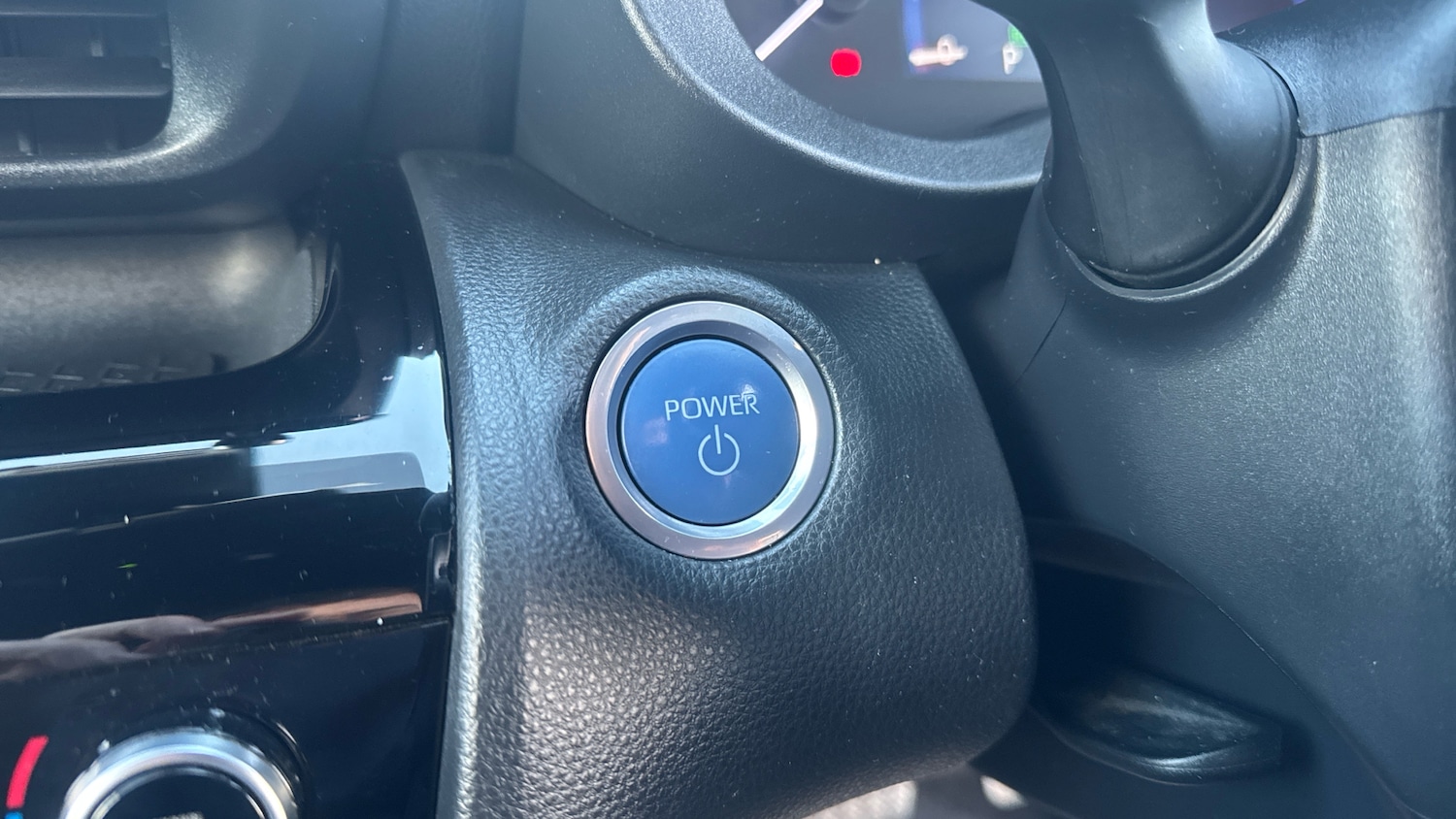 Used Toyota Yaris Cross 2022 for sale - 76734900: Photo 34