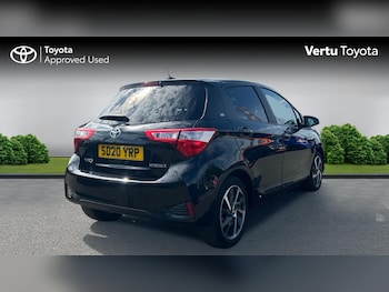 Used Toyota Yaris 2020 for sale - 79379335: Photo