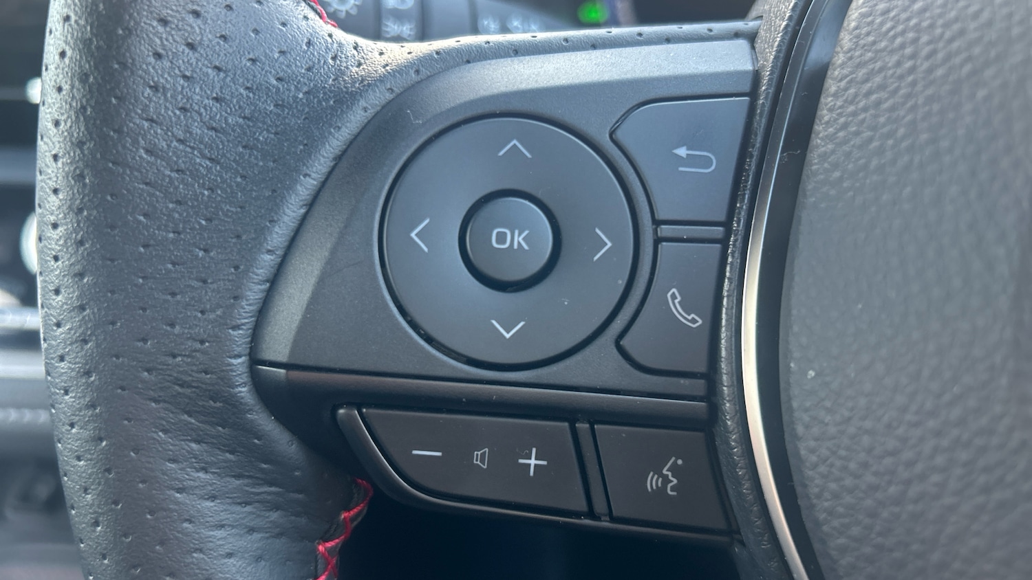 Used Toyota Corolla 2023 for sale - 76180874: Photo 33