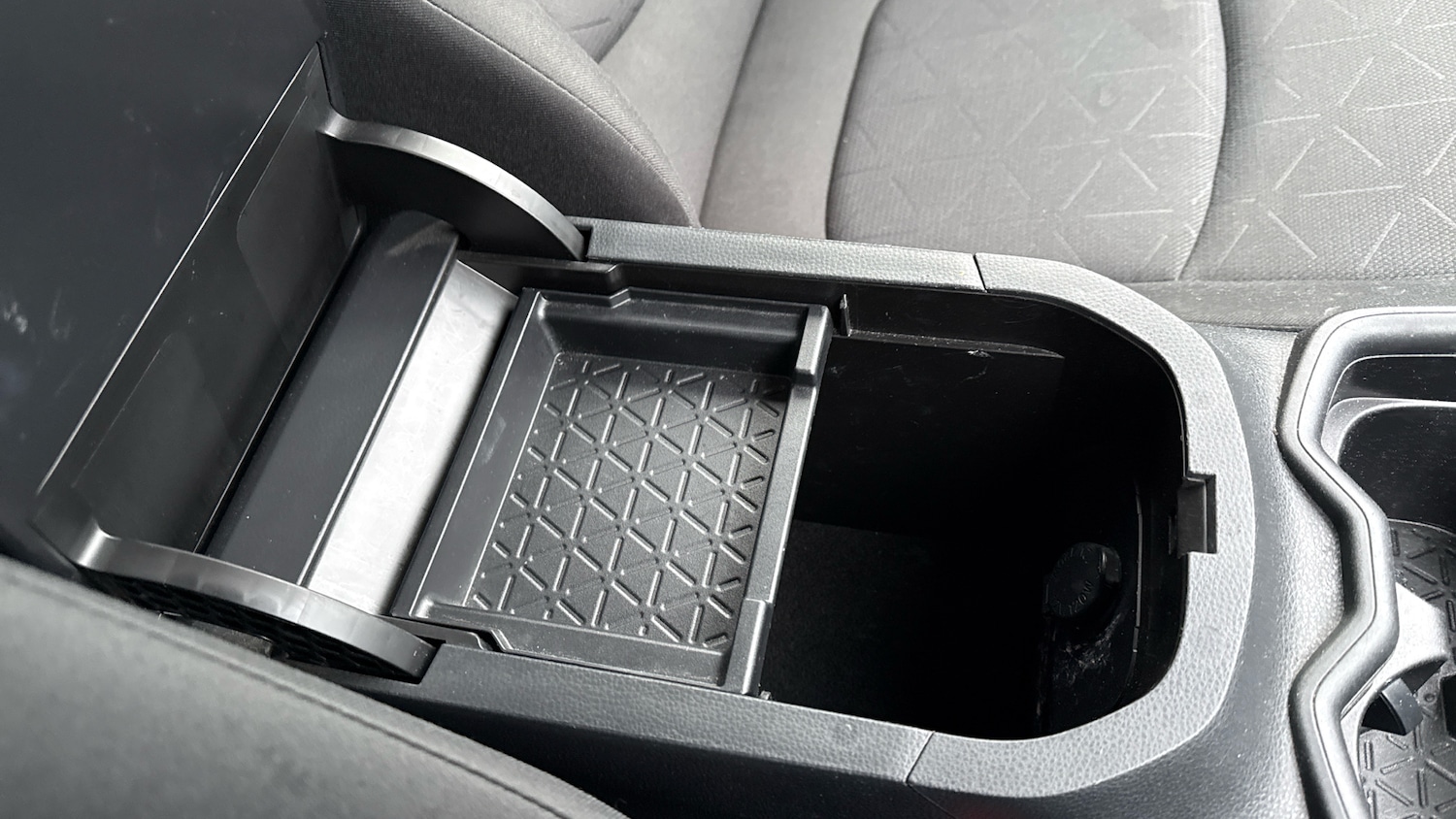 Used Toyota RAV4 2021 for sale - 77503993: Photo 40