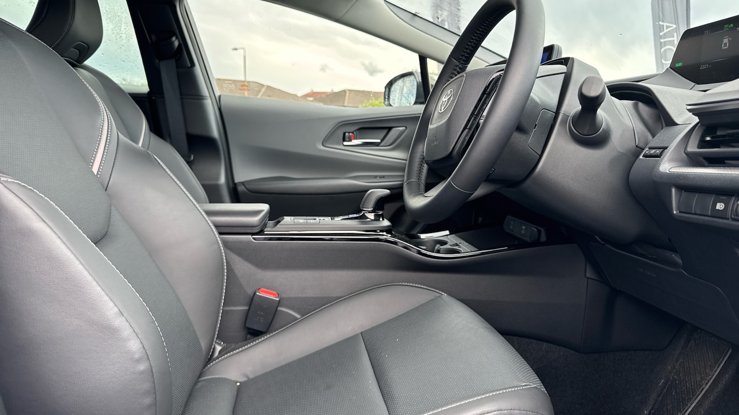 Used Toyota Prius 2025 for sale - 76639574: Photo 11