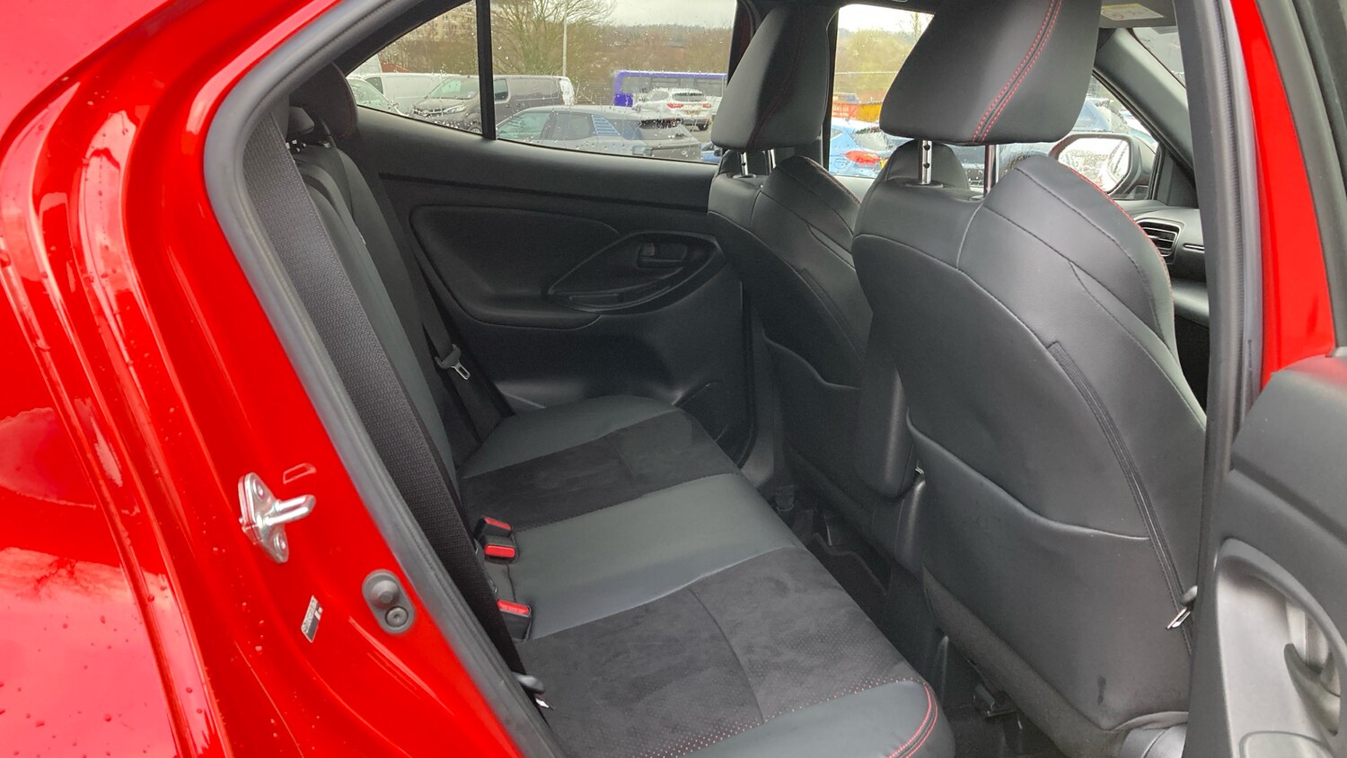 Used Toyota Yaris Cross 2024 for sale - 77531794: Photo 12