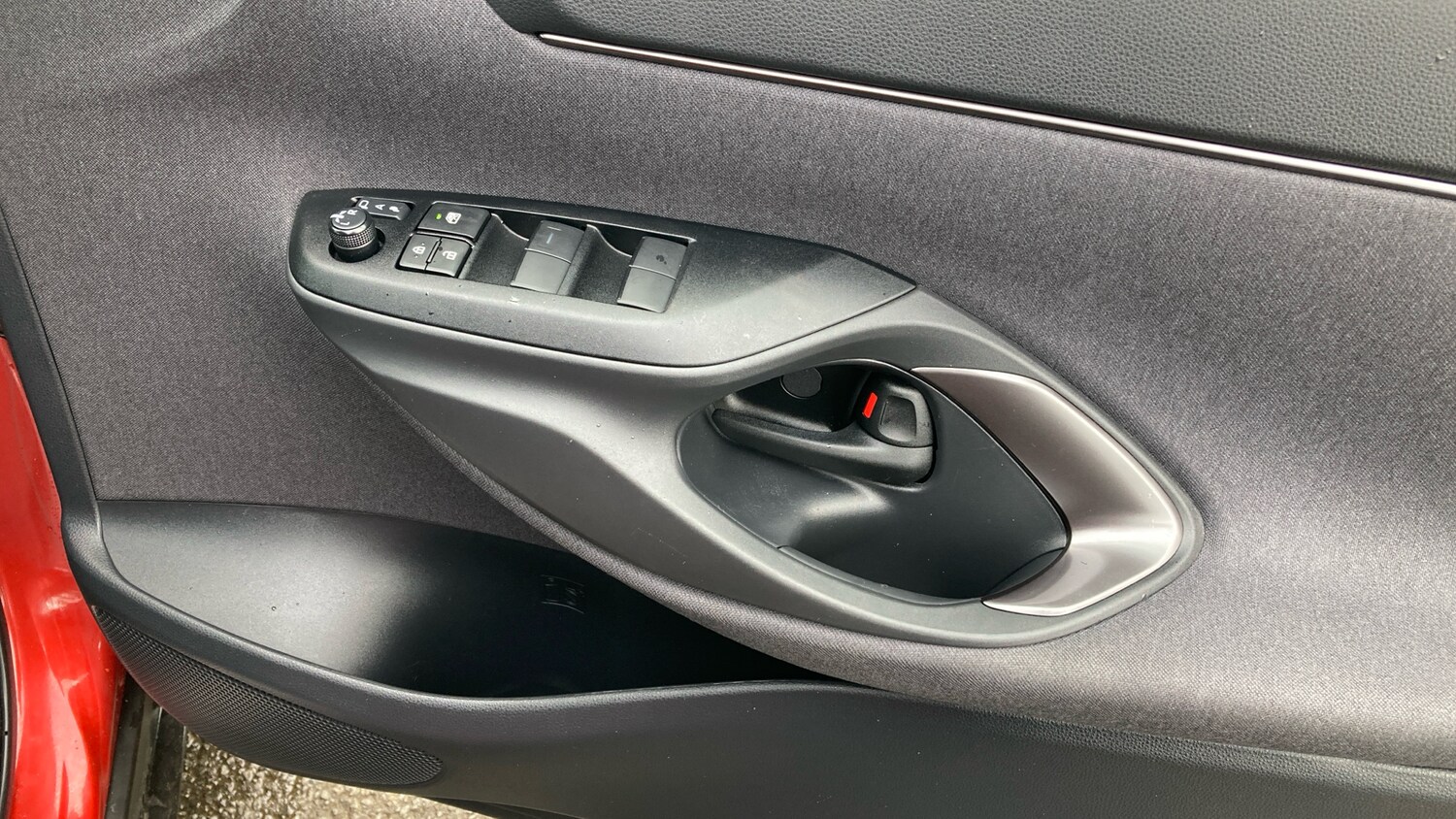 Used Toyota Yaris Cross 2024 for sale - 77531794: Photo 29