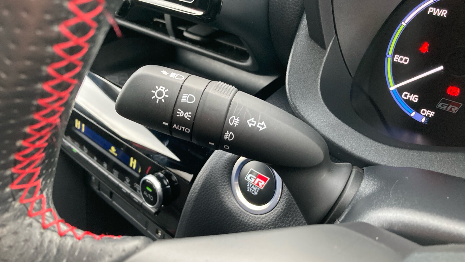 Used Toyota Yaris Cross 2024 for sale - 77531794: Photo 34