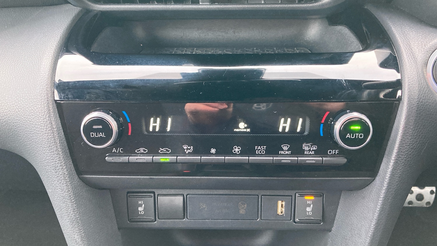 Used Toyota Yaris Cross 2024 for sale - 77531794: Photo 36