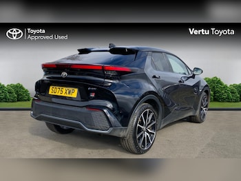 Used Toyota C-HR 2025 for sale - 77802267: Photo