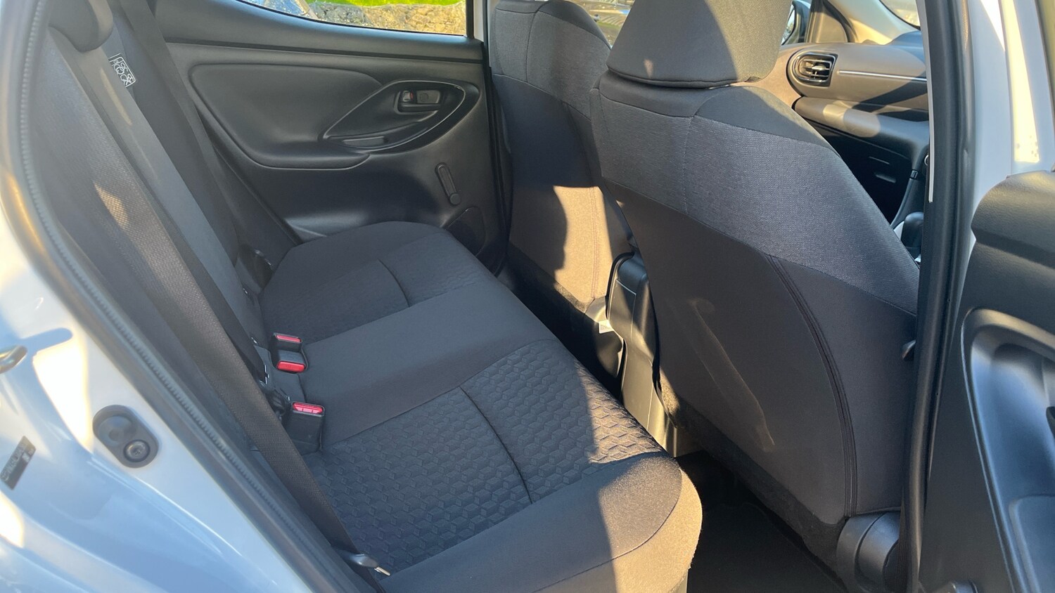 Used Toyota Yaris 2023 for sale - 76554145: Photo 12