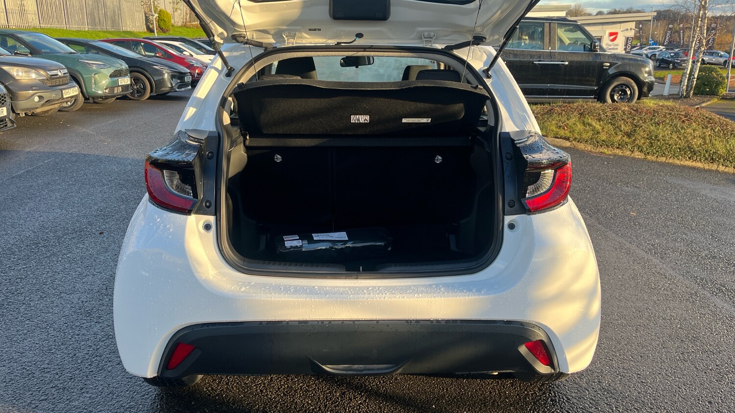 Used Toyota Yaris 2023 for sale - 76554145: Photo 14