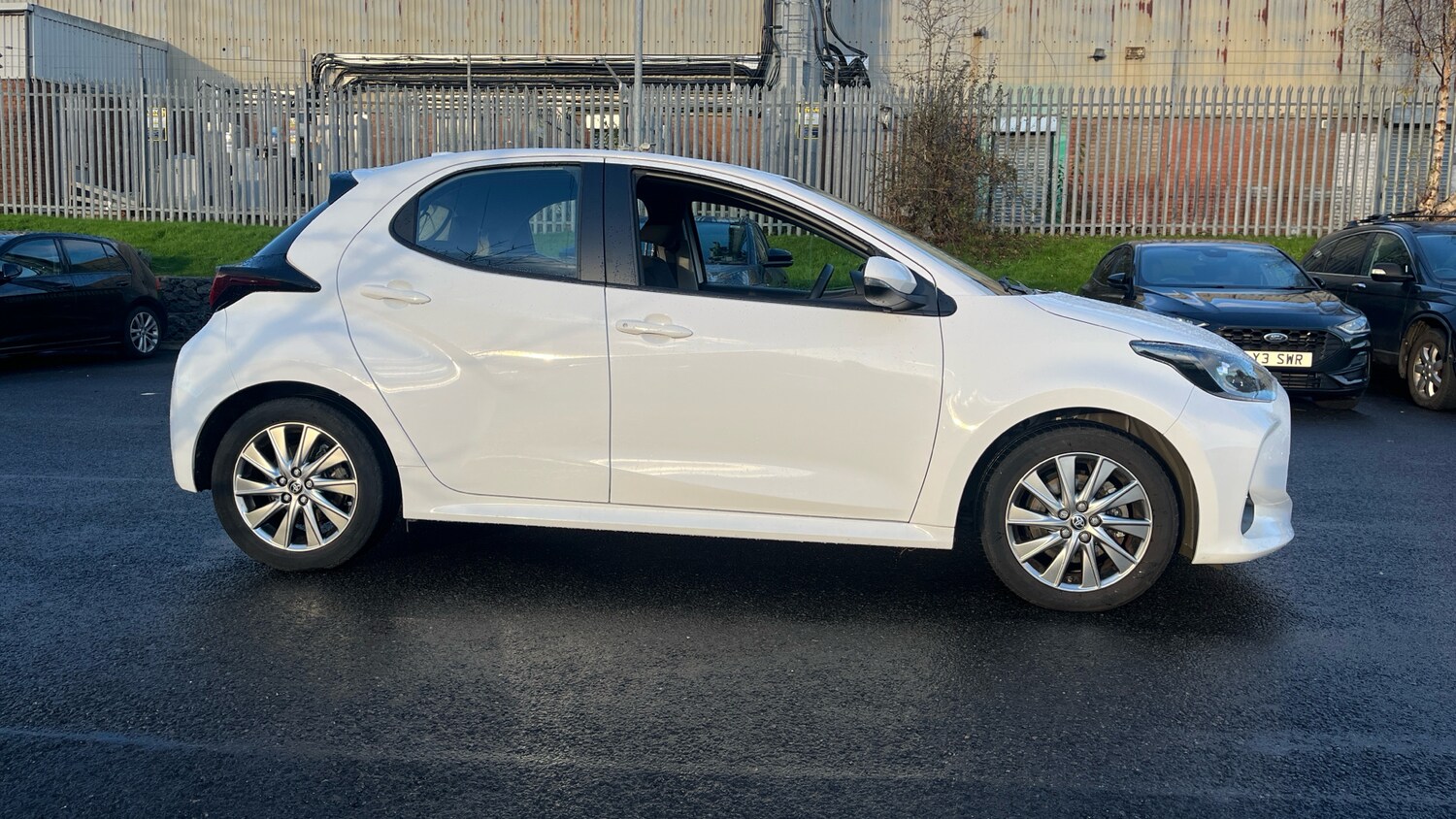 Used Toyota Yaris 2023 for sale - 76554145: Photo 16