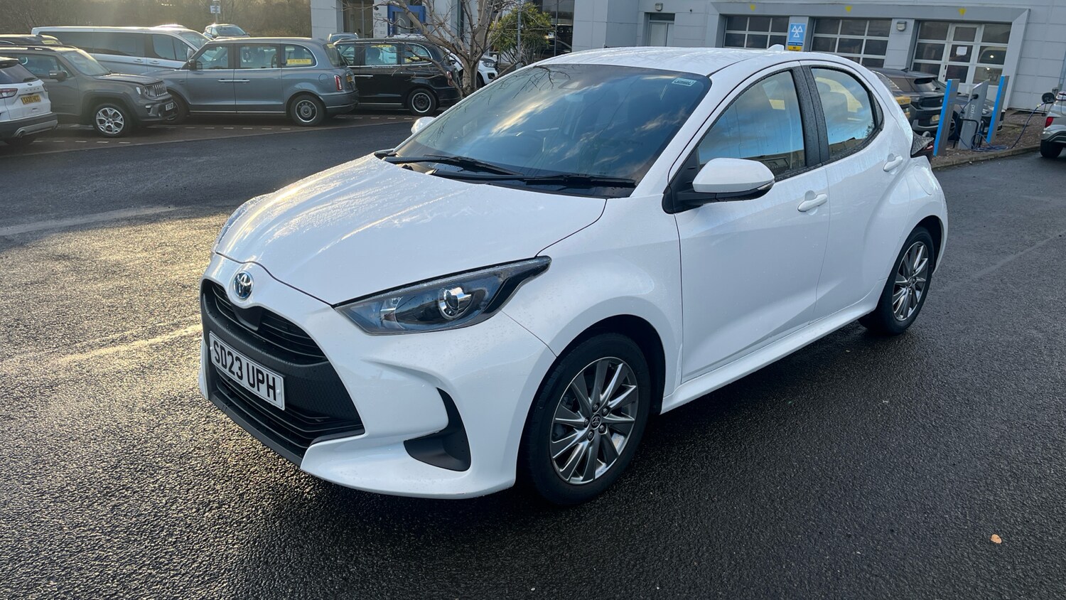 Used Toyota Yaris 2023 for sale - 76554145: Photo 29