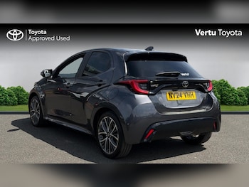 Used Toyota Yaris 2024 for sale - 78846350: Photo