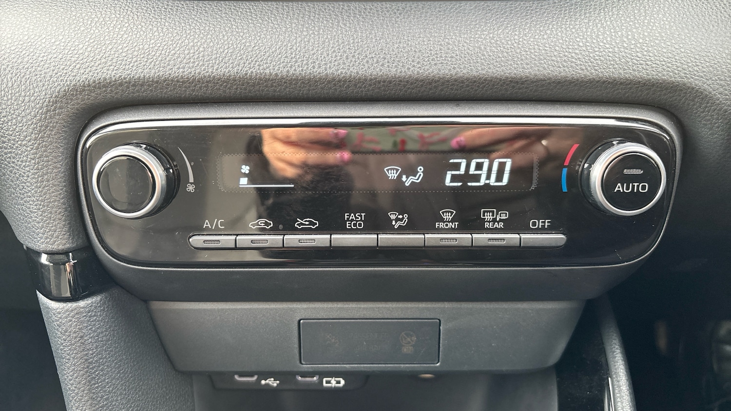 Used Toyota Yaris 2025 for sale - 77601908: Photo 31