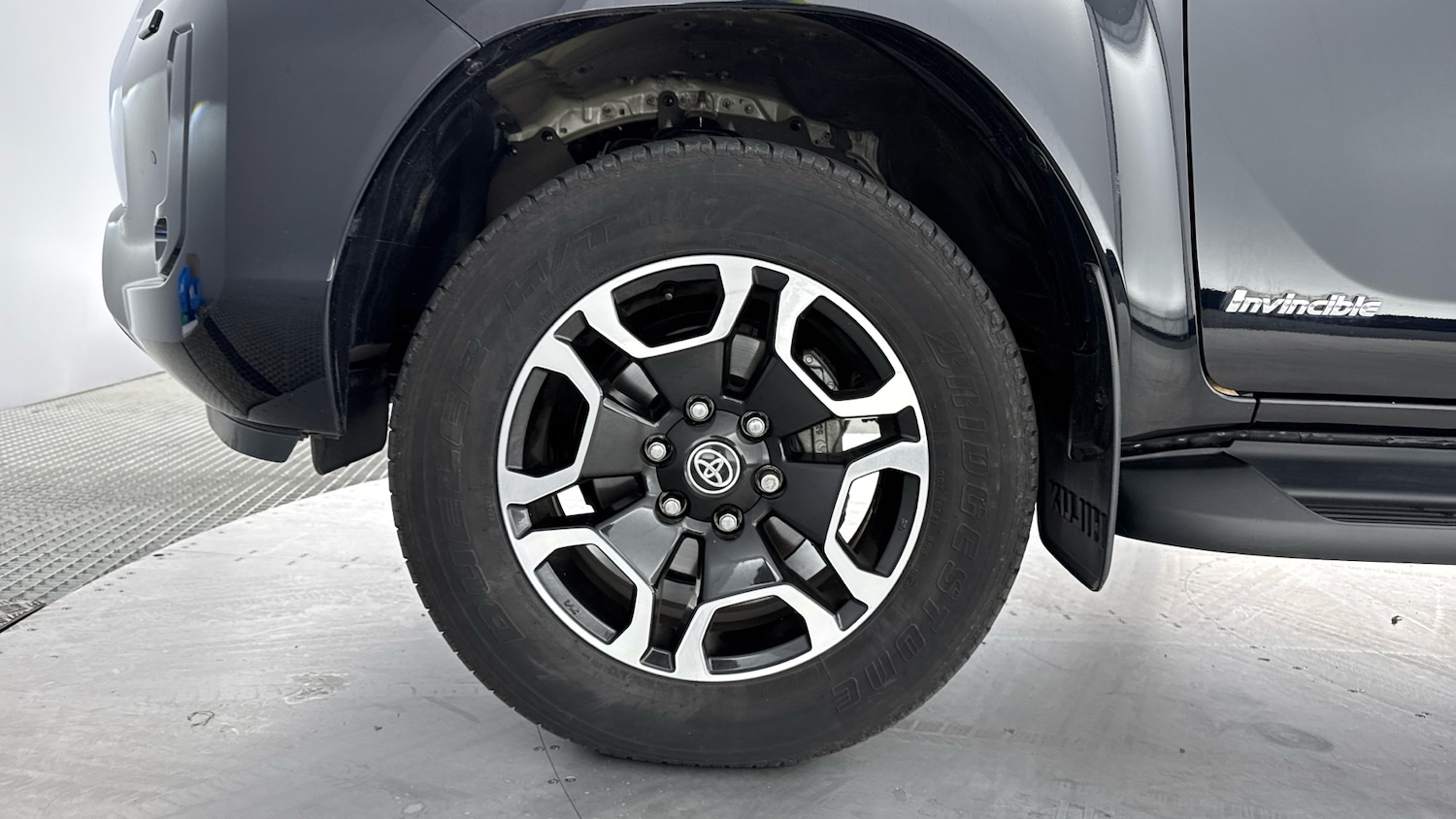 Used Toyota Hilux 2023 for sale - 76352016: Photo 18