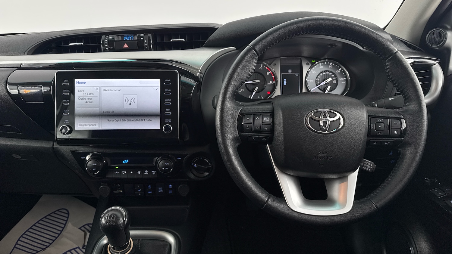 Used Toyota Hilux 2023 for sale - 76352016: Photo 6
