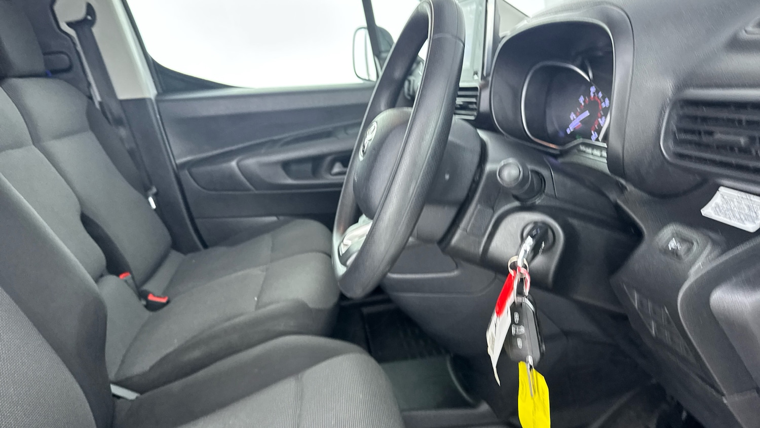 Used Toyota ProAce 2023 for sale - 77505625: Photo 11