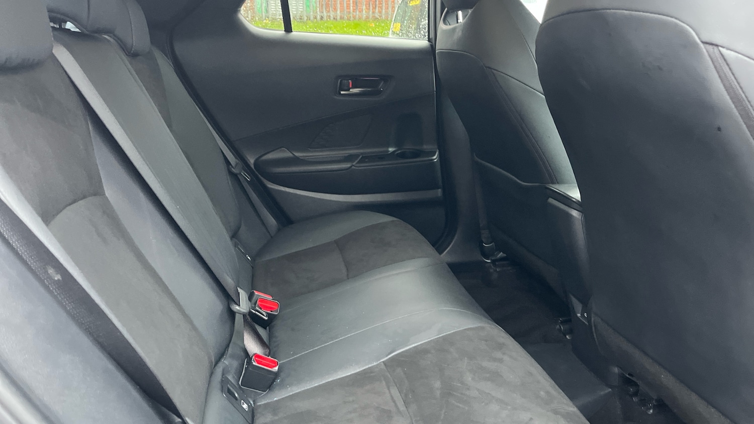 Used Toyota C-HR 2024 for sale - 77932546: Photo 12