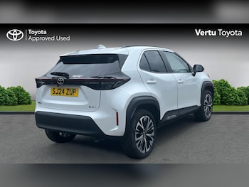 Used Toyota Yaris Cross 2024 for sale - 79101699: Photo