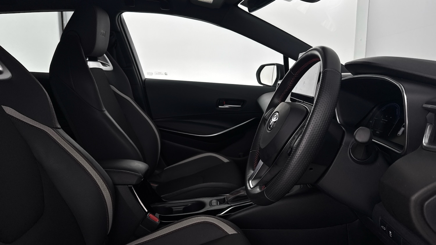 Used Toyota Corolla 2024 for sale - 77517445: Photo 11