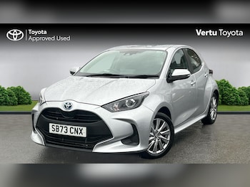 Used Toyota Yaris 2023 for sale - 76477140: Photo